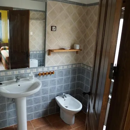 Casa La Cabanuela Dağ evi *