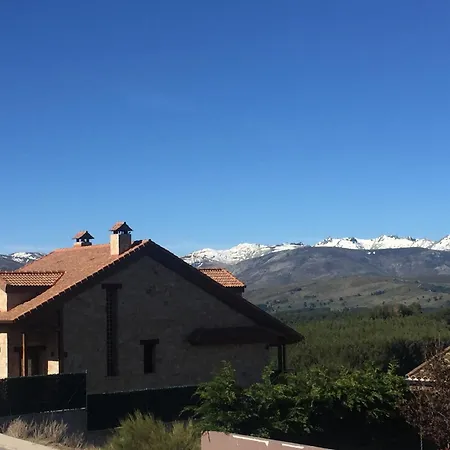 Σαλέ Casa La Cabanuela Navarredonda de Gredos