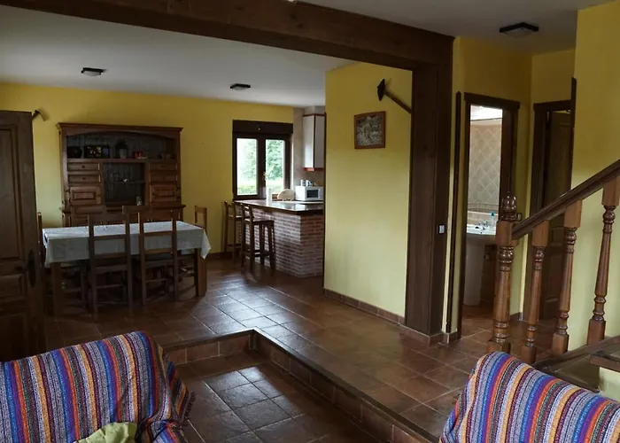 Casa La Cabanuela * 나바레돈다 데 그레도스